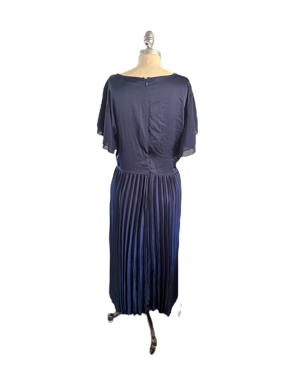 Petal and Pup Navy Blue Nova Flutter Sleeves Dress. Size XL - Picture 10 of 12